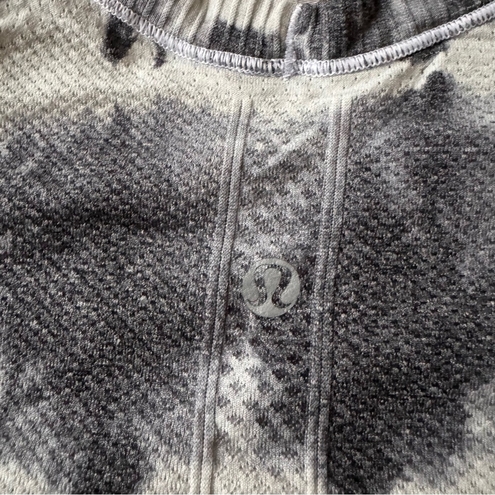 Lululemon Swiftly - Picture 5 of 5